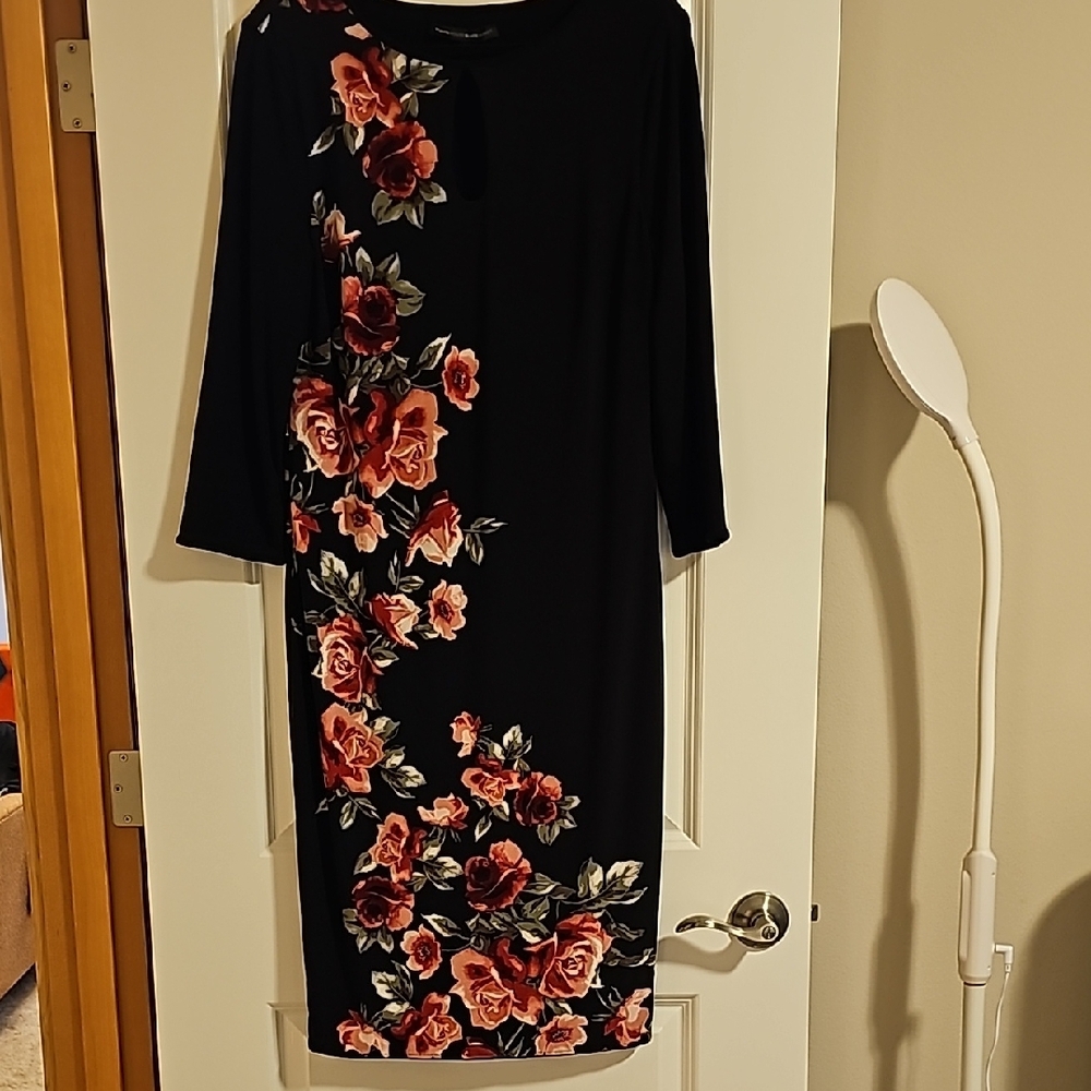 Multicolored long sleeve sheath dress perfect for cocktail